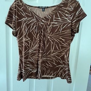 Briggs New York, Petite LargeTop/blouse that can be worn all 4 seasons